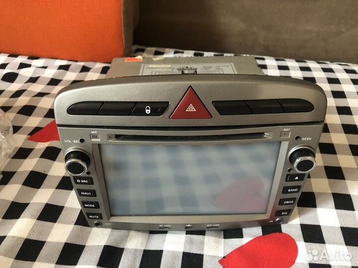 Штатная магнитола peugeot 308