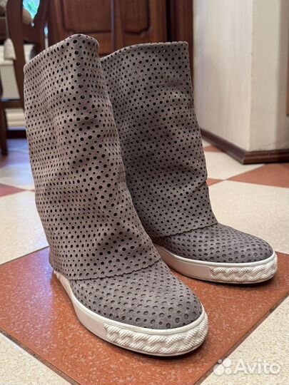 Полусапоги демисезонные Casadei 39 (оригинал)