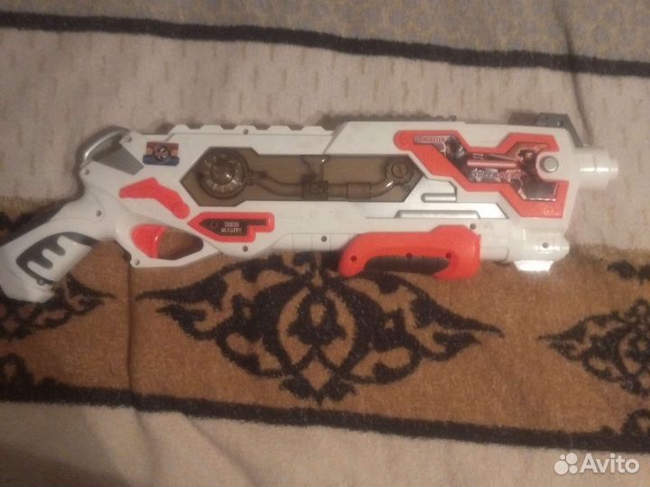 Игрушечное оружие