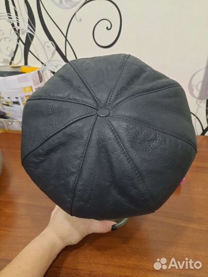 Берет женский