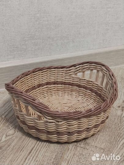 Корзинка плетеная
