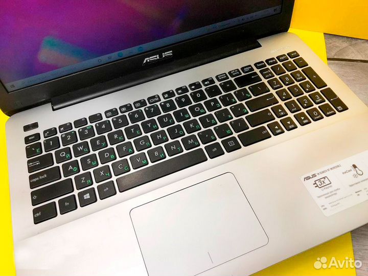 Быстрый ноутбук asus с SSD