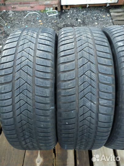 Pirelli Winter Sottozero 3 245/45 R20 114T