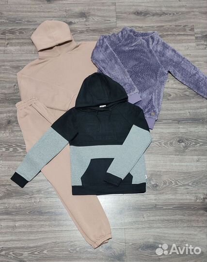 Женский костюм и другое