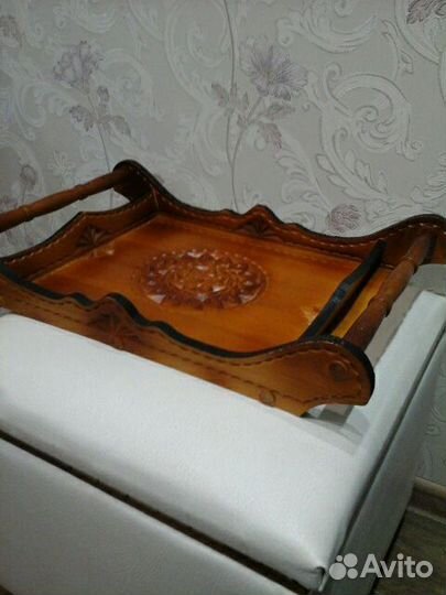 Поднос новый деревянный