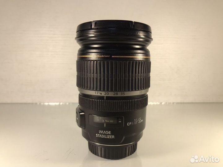 Canon EF-S 17-55mm (id4769)