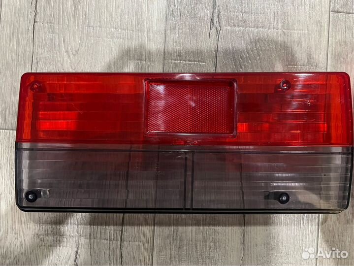 Стекла фонарей тонированные ваз 2105-2107