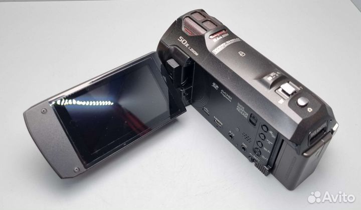 Panasonic HC V770