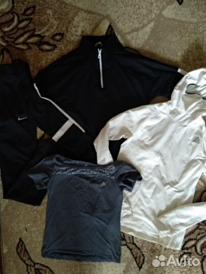 Спортивная одежда пакетом