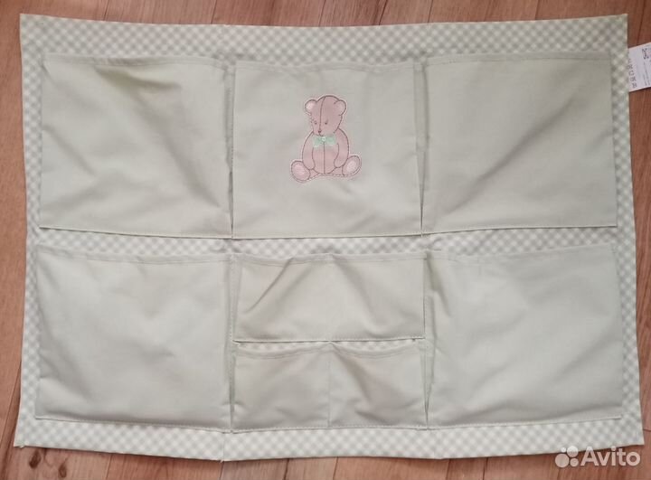 Кармашки на кроватку