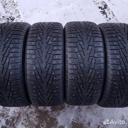 Nokian Tyres Hakkapeliitta 7 SUV 255/55 R18