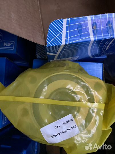 Ступица колеса передняя в сборе vkba6874