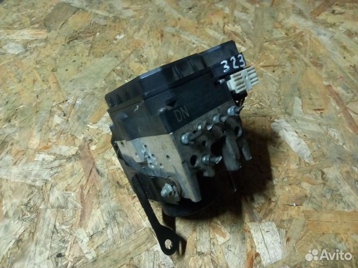 323 Блок ABS Lexus IS250