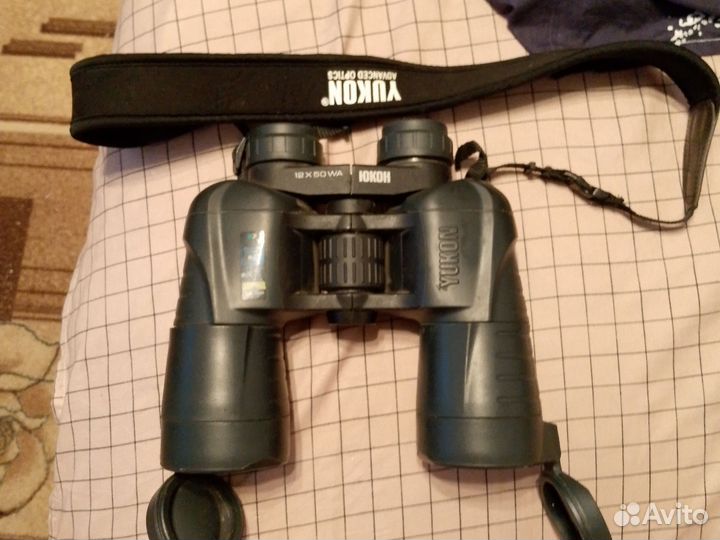Бинокль Yukon 12/50 wa