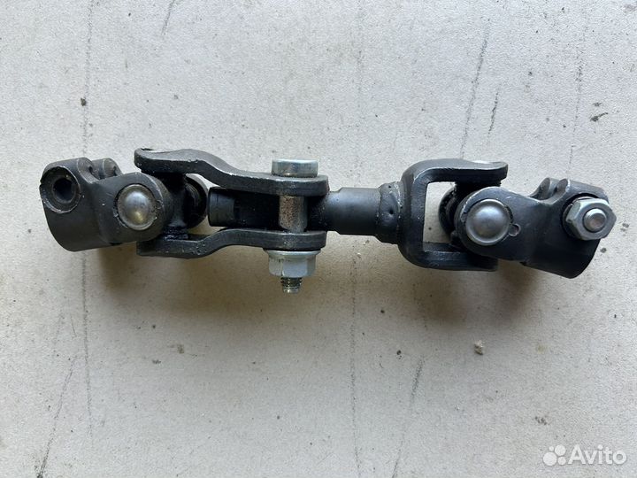 Рулевой карданчик Лада Калина