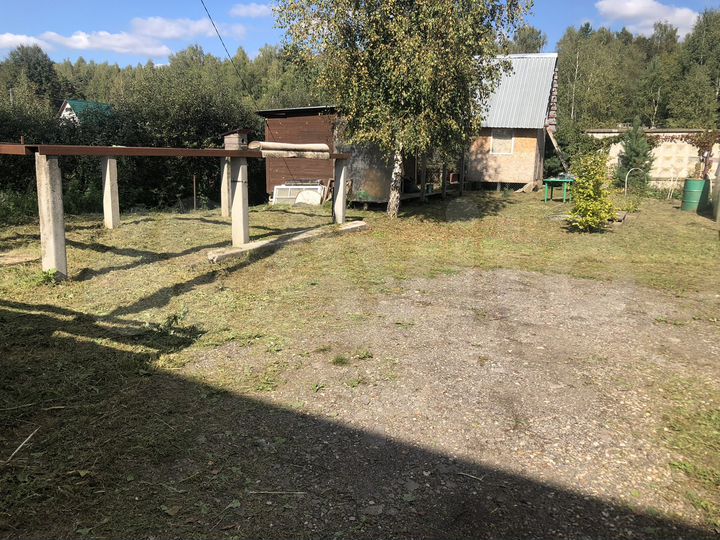 Дача 12 м² на участке 5 сот.