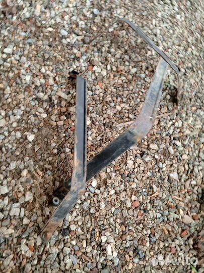 Крепёж топливного бака бмв х5 е53