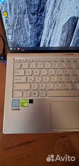 Ультрабук Asus Zenbook ux433fn
