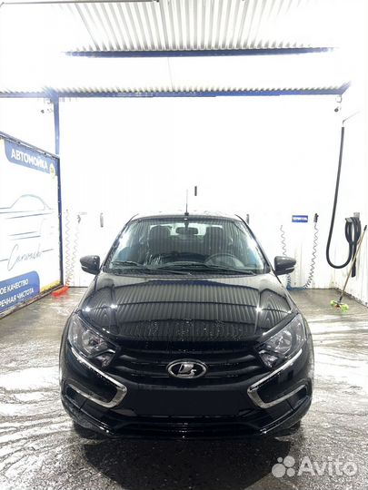 LADA Granta 1.6 МТ, 2023, 200 км