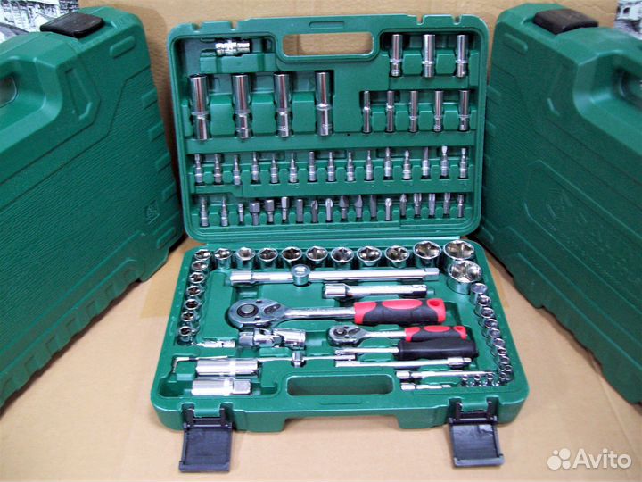 94 предмета Набор инструментов для автомобиля