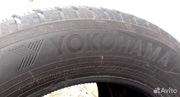 Yokohama BluEarth Winter V906 265/55 R19