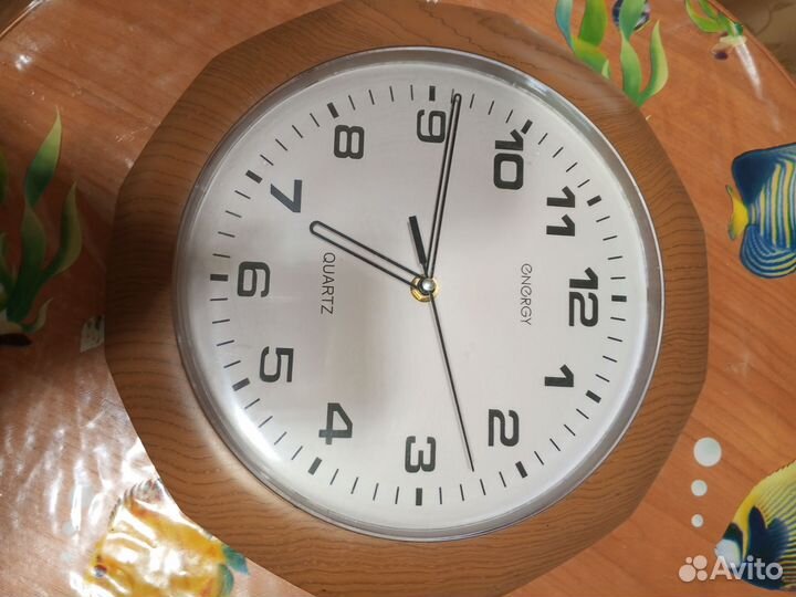 Часы настенные