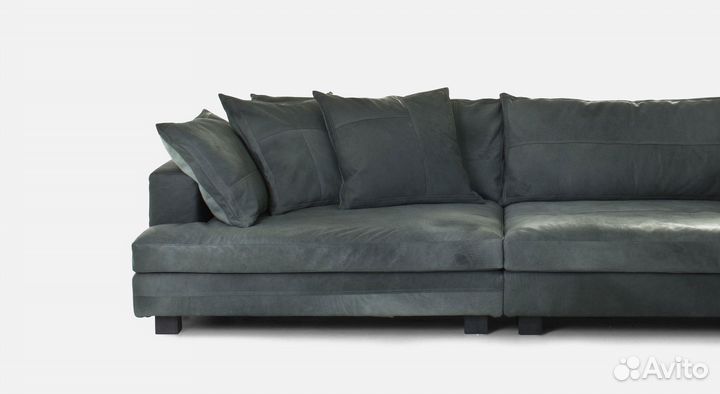 Кожаный диван