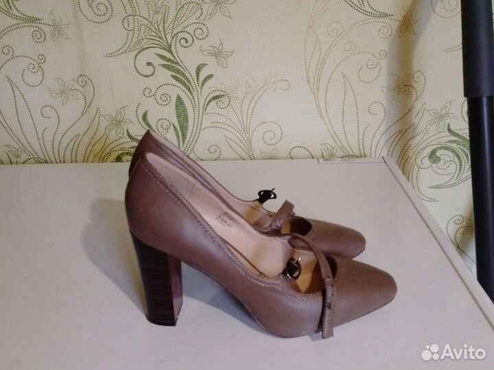 Туфли женские