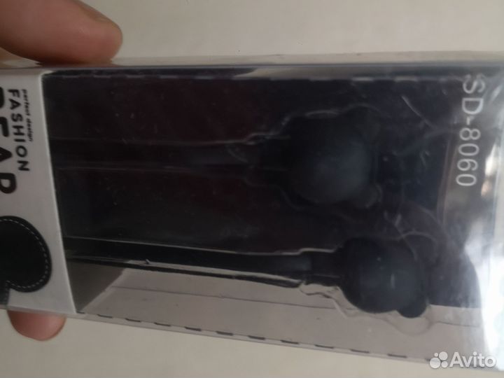 Наушники новые