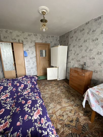 Комната 13 м² в 4-к., 5/5 эт.