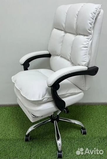 Компьютерное кресло Boss с функцией массажа