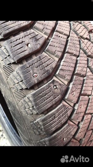 Gislaved Nord Frost 200 235/55 R17