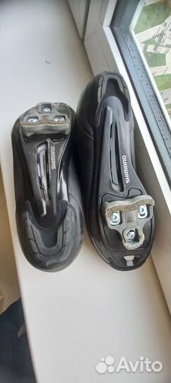 Продаются шлем и ботинки для спортивного вело