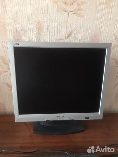 Монитор Philips