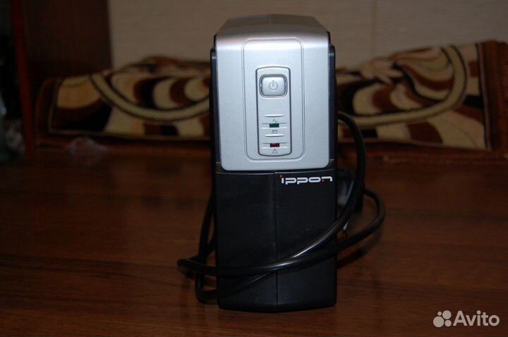 Блок бесперебойного питания Ippon 400