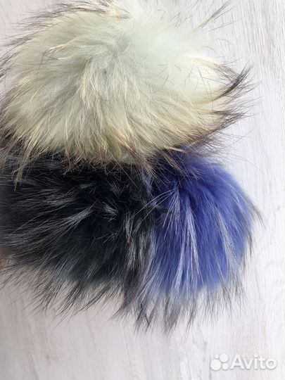Меховые помпоны