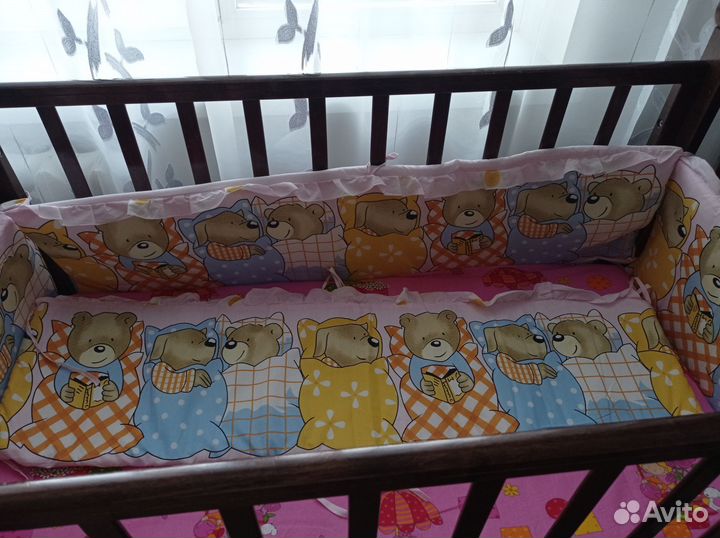 Бортики в детскую кроватку для девочки