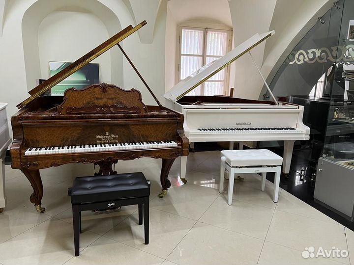 Банкетка для пианино регулируемая. Массив.Новая