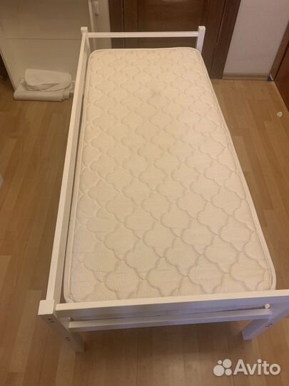 Кровать детская