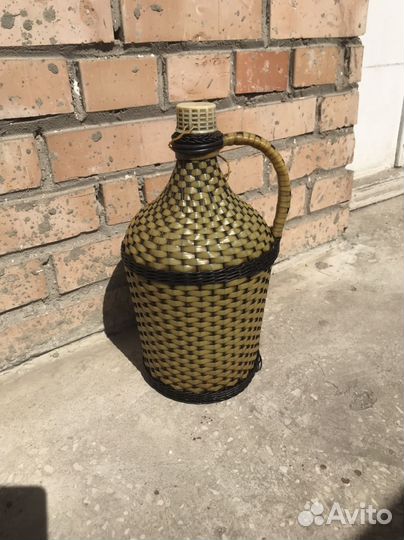 Бутыль стеклянная для жидкости