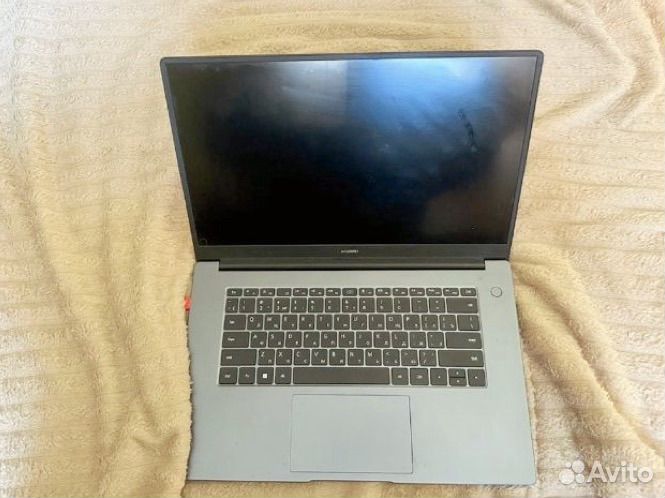Ноутбук huawei
