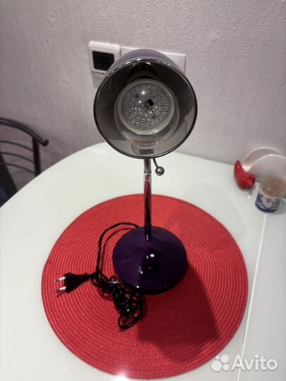 Лампа настольная