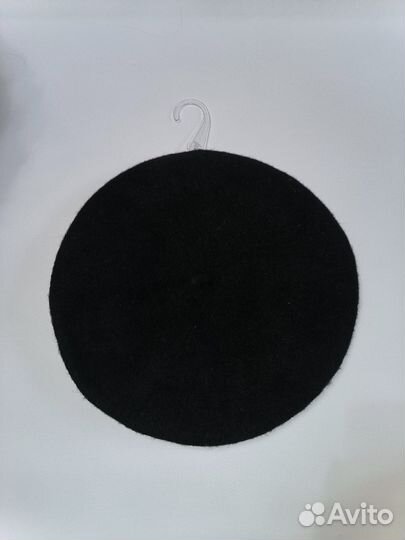 Берет Stradivarius