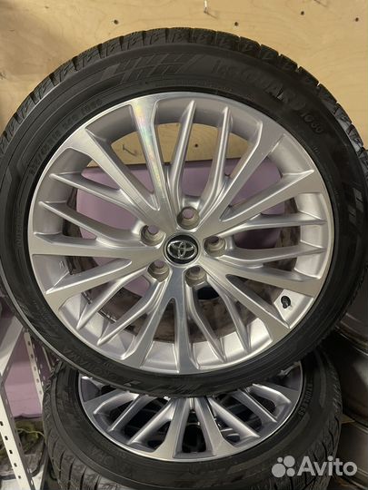 Шины диски и колеса на camry R18