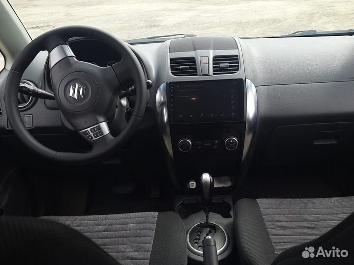 Suzuki SX4, 2010