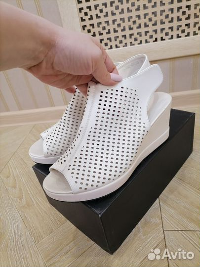 Сабо женские размер 39 белые