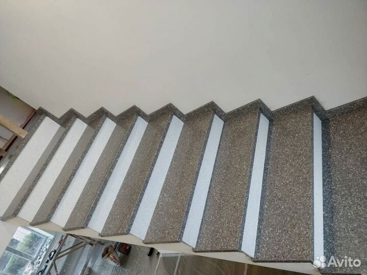 Акриловая лестница