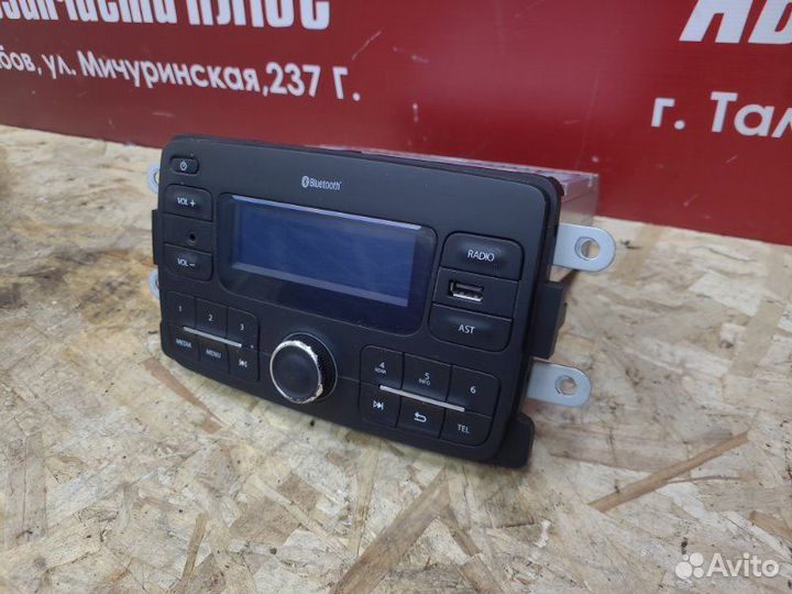 Магнитола штатная LADA X-Ray