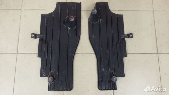 Пыльники, накладки Форд Фокус 3