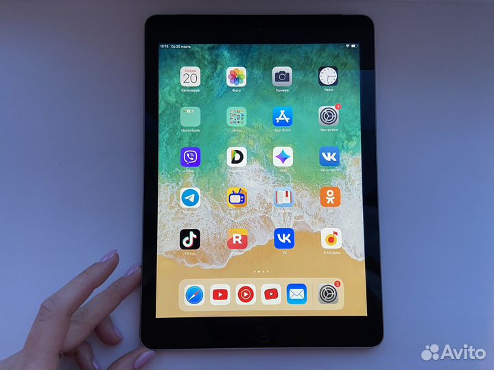 iPad Air 32гб симкарта-вайфай